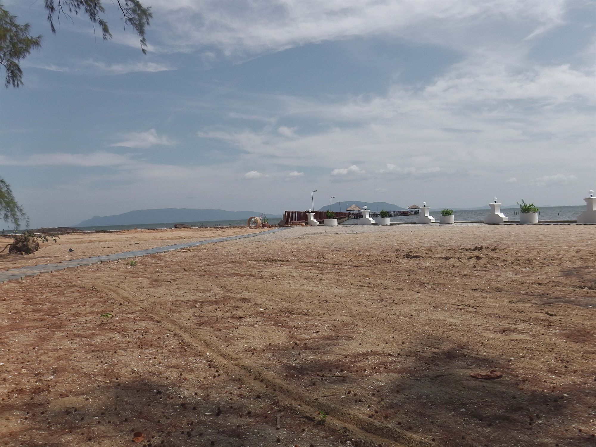 Nataya Round House Coral Bay Resort Kampot Bagian luar foto